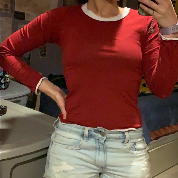 Red long sleeve - Picture 5 of 5